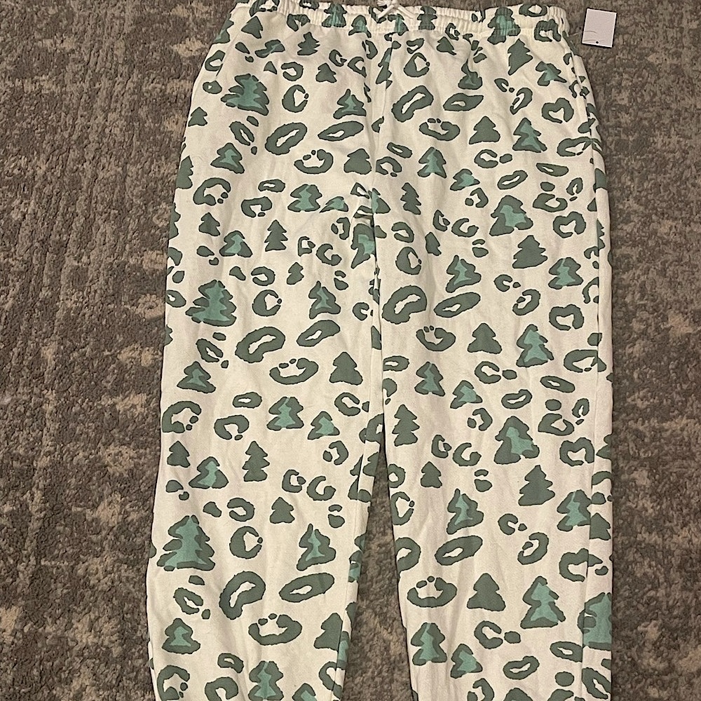 Mighty fine Christmas tree cheetah print jogger sweatpants in XXL